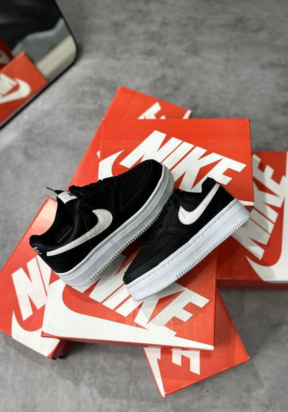 Tênis Nike Court Vision