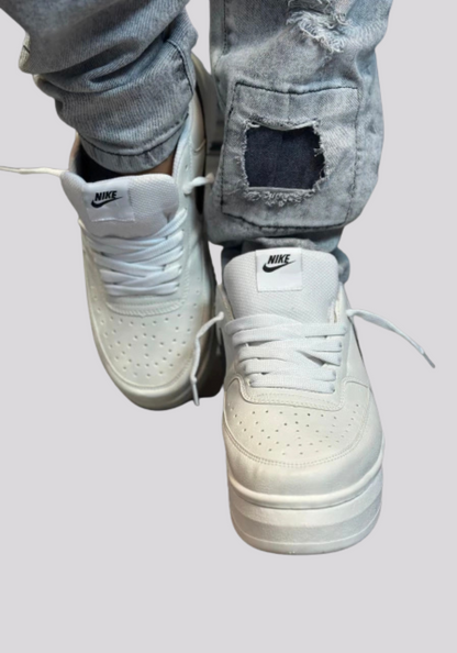 Tênis Nike Court Vision